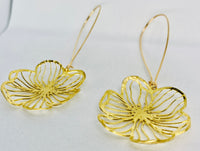 Pavonu Earrings